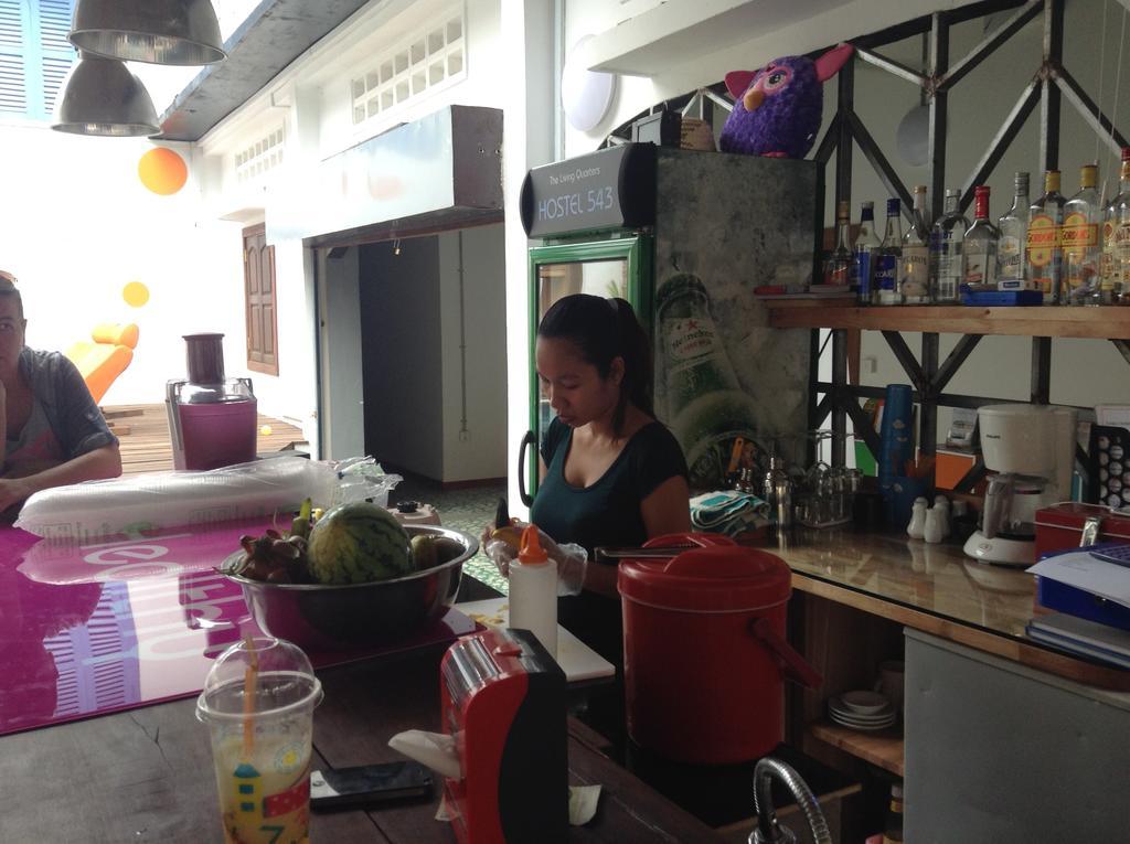 The Living Quarters Hostel 543 Siem Reap Bagian luar foto