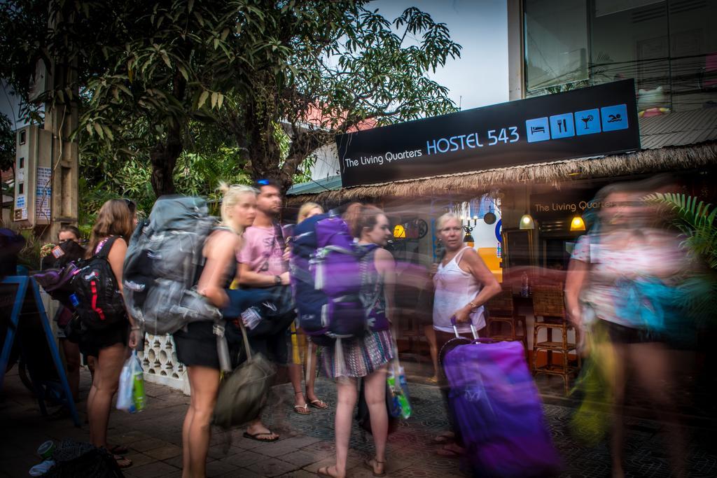 The Living Quarters Hostel 543 Siem Reap Bagian luar foto