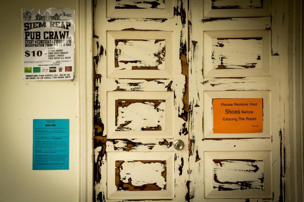 The Living Quarters Hostel 543 Siem Reap Bagian luar foto