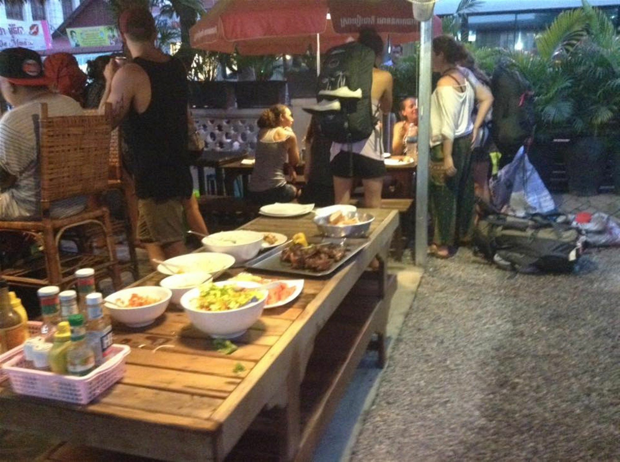 The Living Quarters Hostel 543 Siem Reap Bagian luar foto